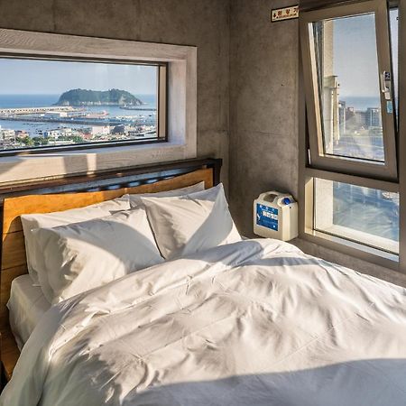 Cornerstone Hotel Seogwipo Ngoại thất bức ảnh