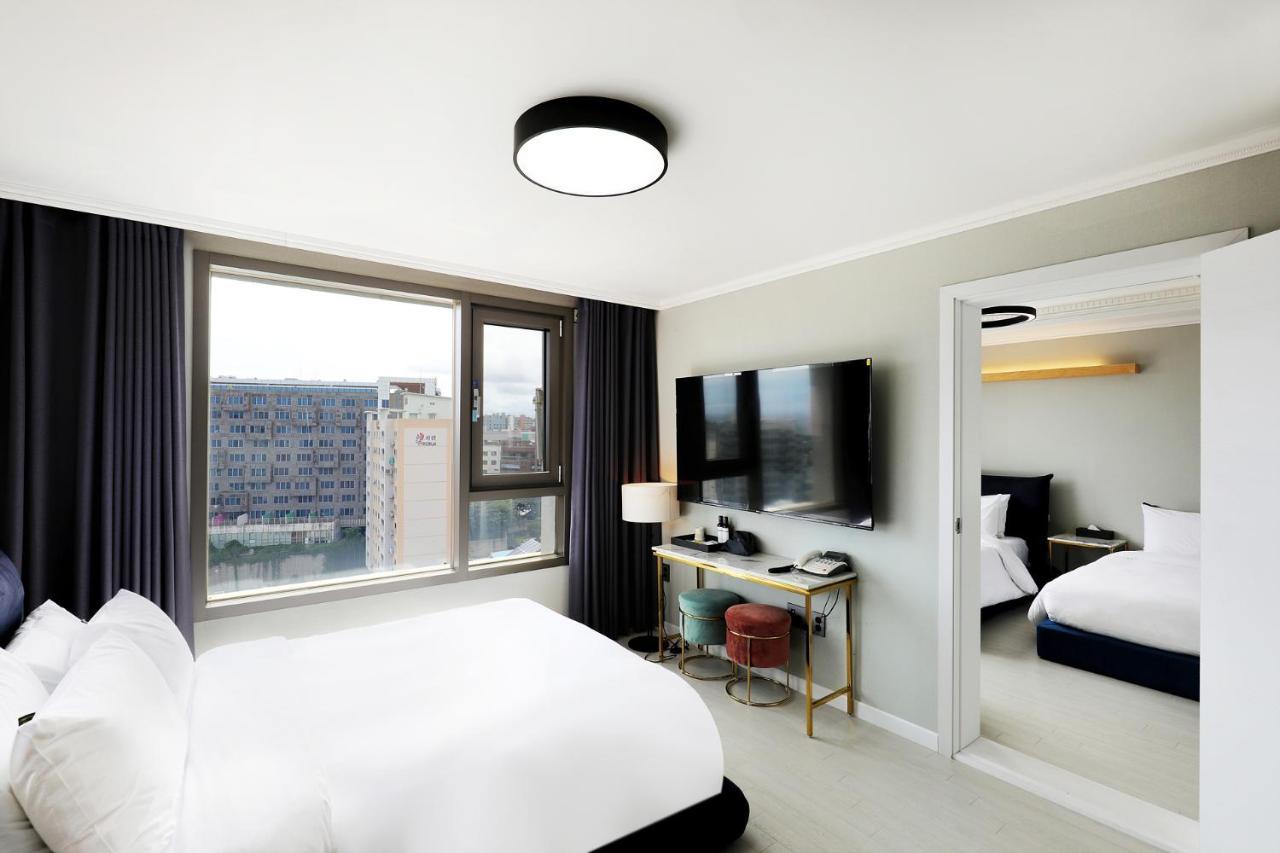 Cornerstone Hotel Seogwipo Ngoại thất bức ảnh