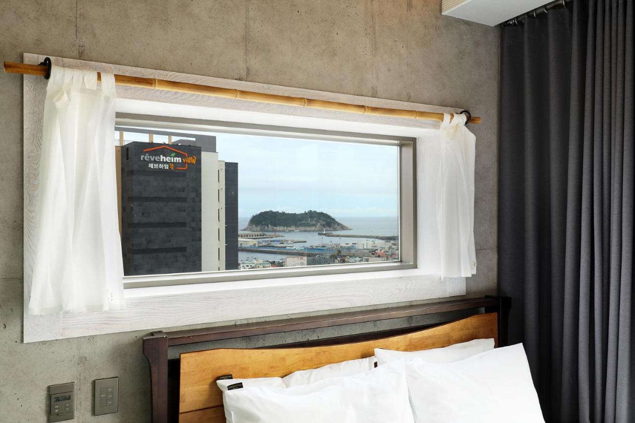 Cornerstone Hotel Seogwipo Ngoại thất bức ảnh