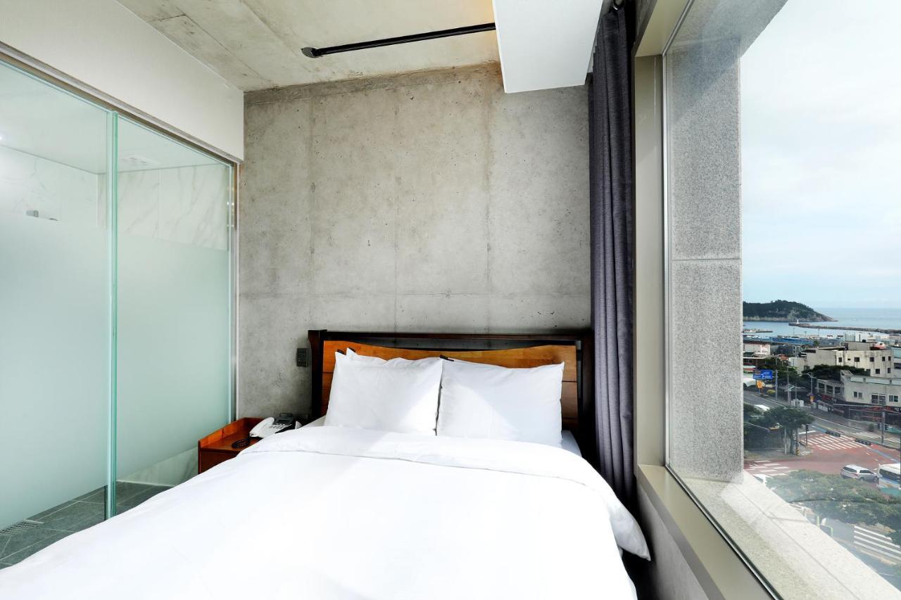 Cornerstone Hotel Seogwipo Ngoại thất bức ảnh