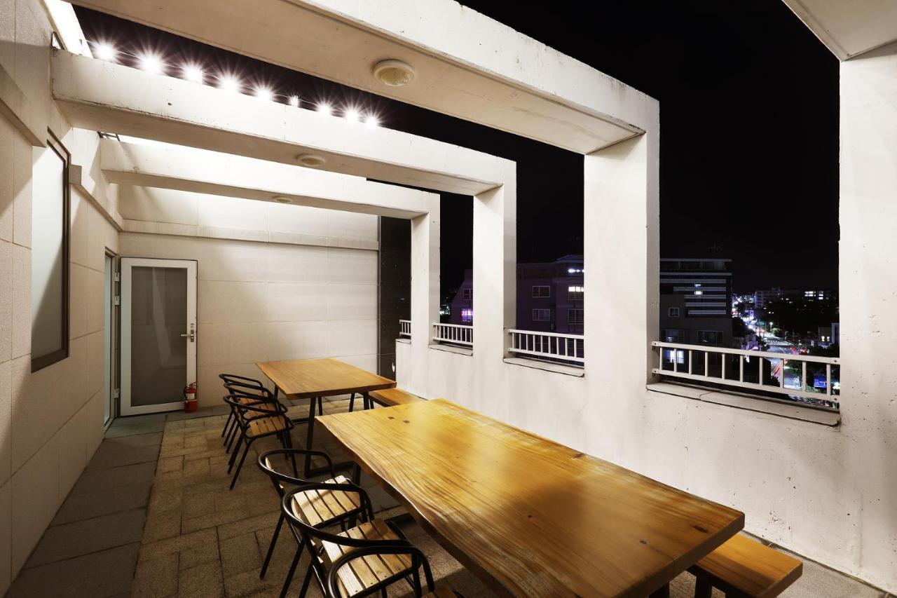 Cornerstone Hotel Seogwipo Ngoại thất bức ảnh