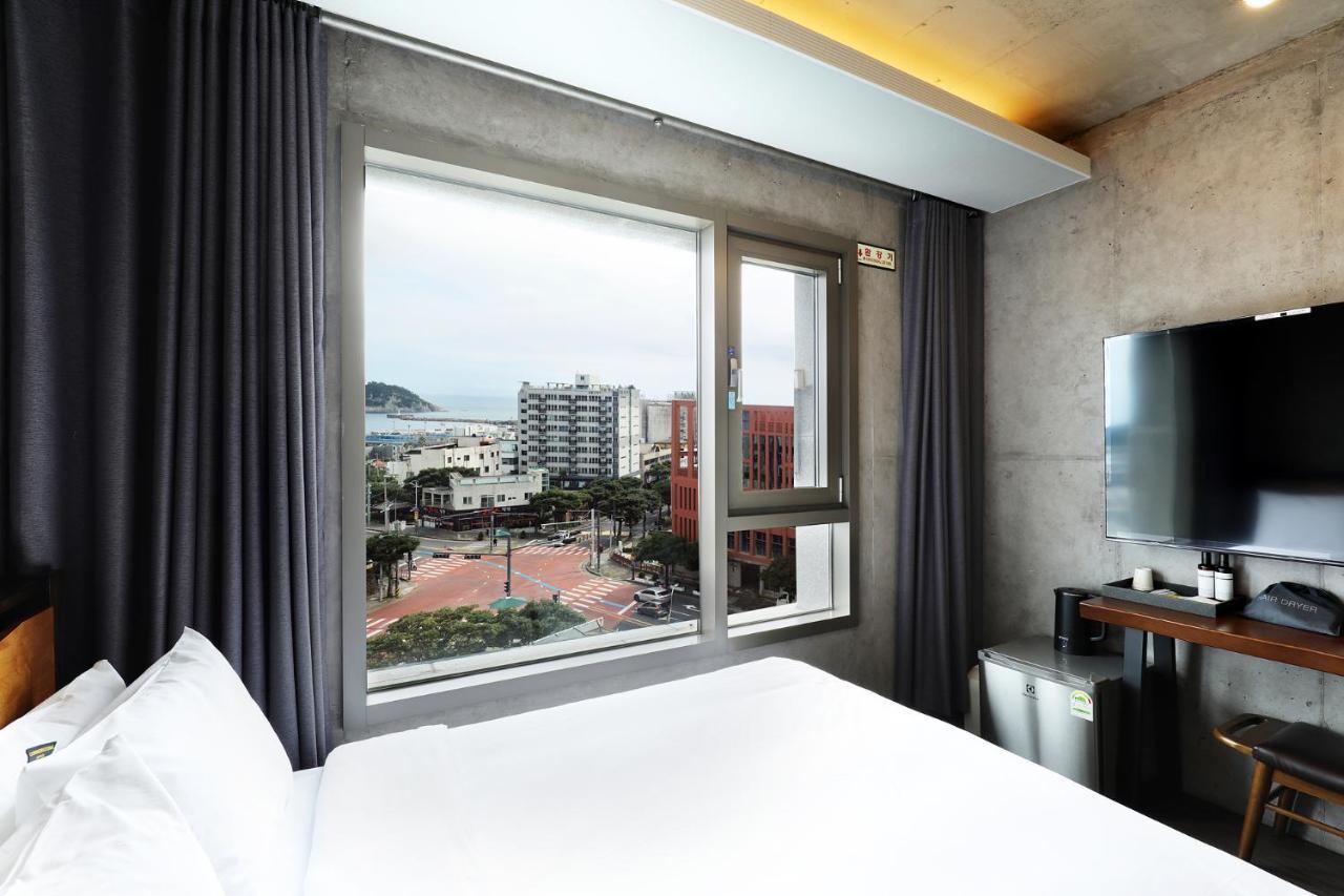 Cornerstone Hotel Seogwipo Ngoại thất bức ảnh