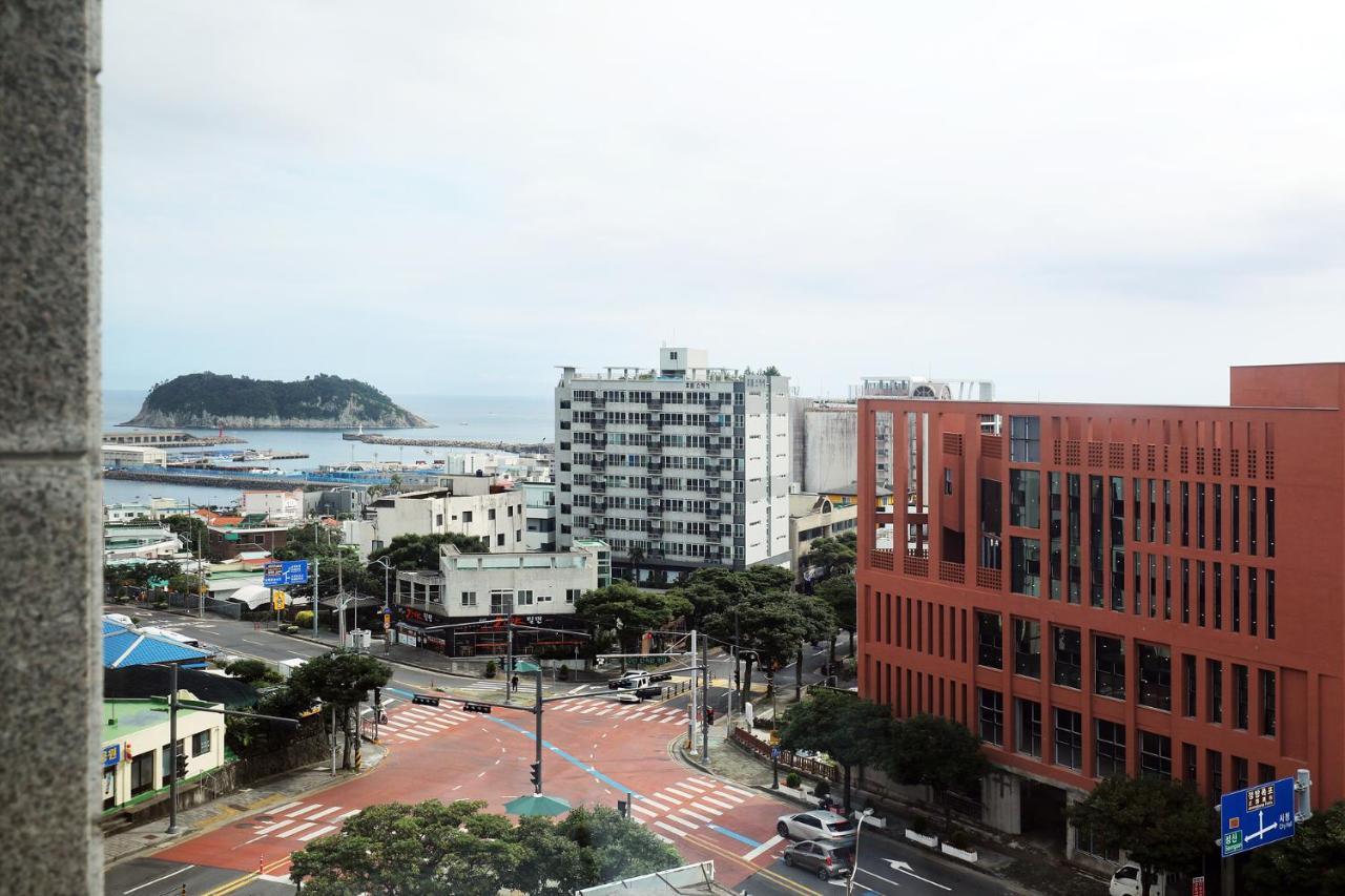 Cornerstone Hotel Seogwipo Ngoại thất bức ảnh