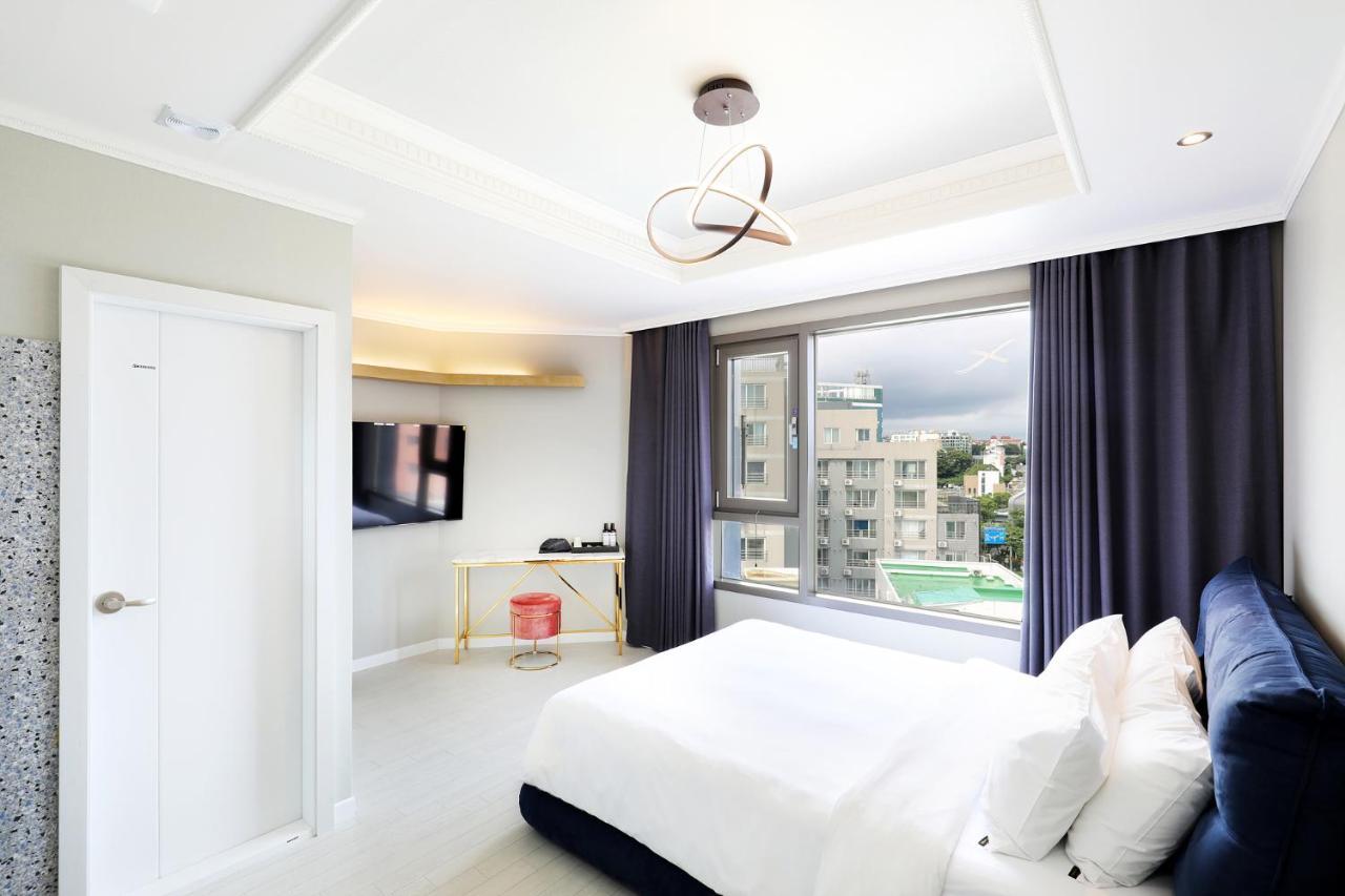 Cornerstone Hotel Seogwipo Ngoại thất bức ảnh