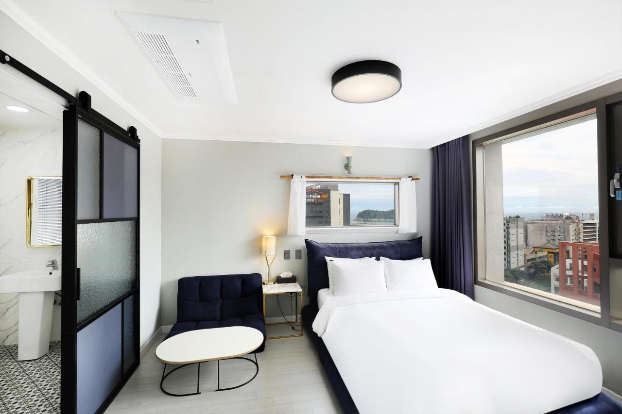 Cornerstone Hotel Seogwipo Ngoại thất bức ảnh