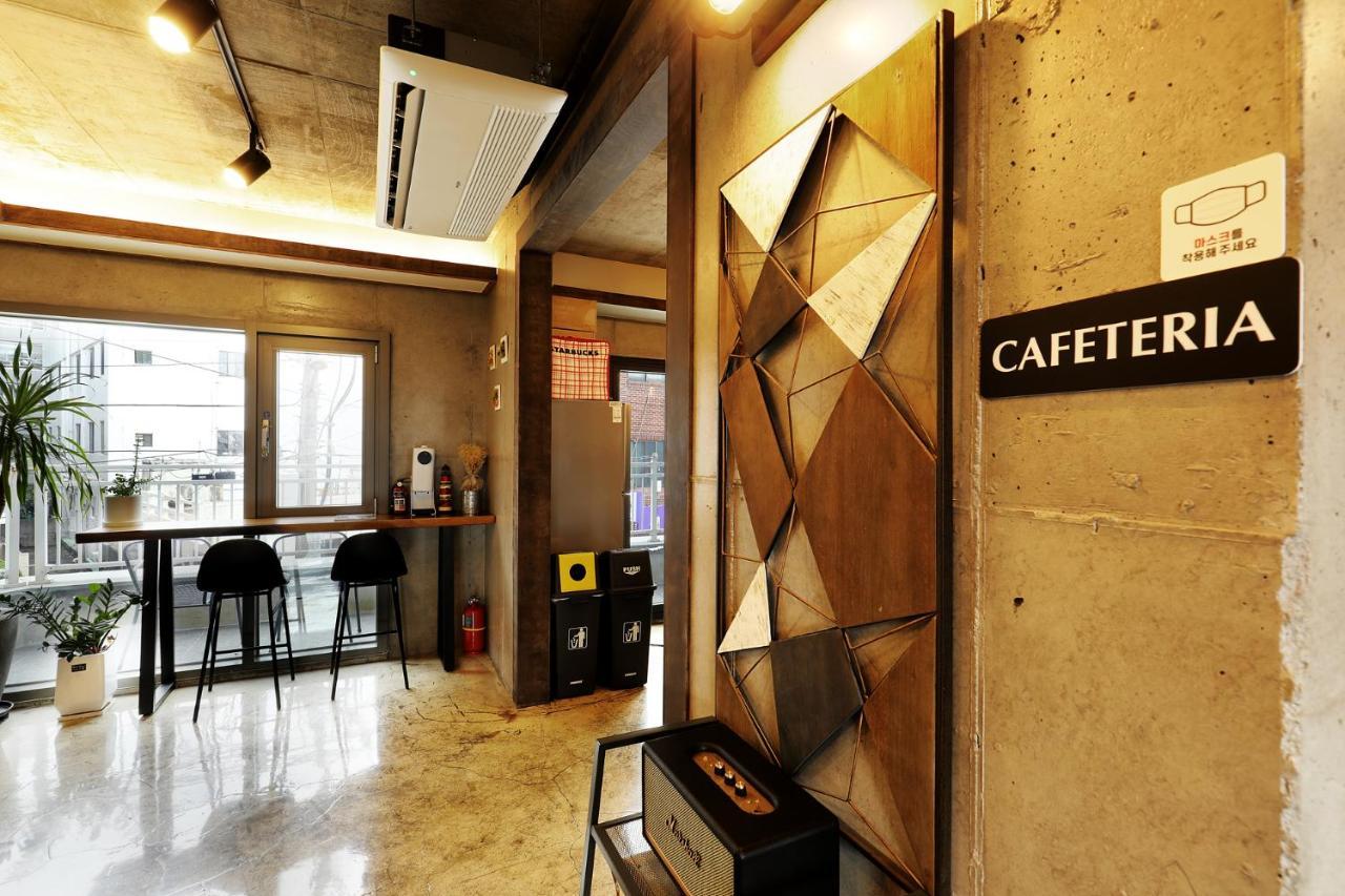 Cornerstone Hotel Seogwipo Ngoại thất bức ảnh